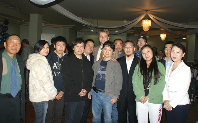 20141025 Canada's Minister for Immigration with some FDC members员