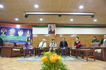 TalkWithTibetanAdminStaff